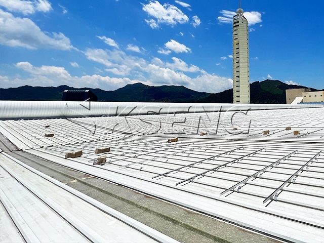 Montagem no telhado de 4,8 MW na China

